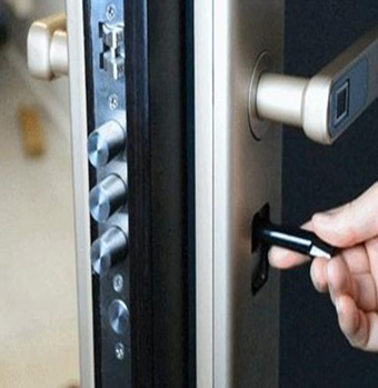 柳河开锁 柳河开锁公司开修指纹锁